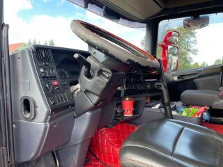 Scania R420 6x2 + kast