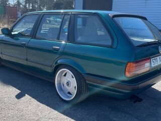BMW 325 2.5 R6 125kW