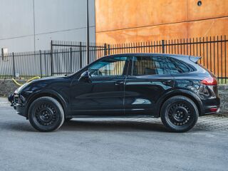 Porsche Cayenne Turbo 4.8 V8 368кВ