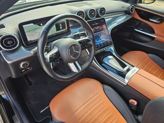 Mercedes-Benz C 220 4 MATIC AMG Line 2.0 147kW