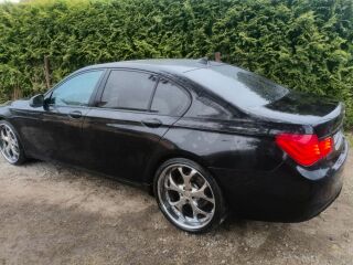 BMW 730 Shadoline 3.0 180кВ