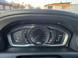Volvo XC60 Summum 2.4 D5 162кВ