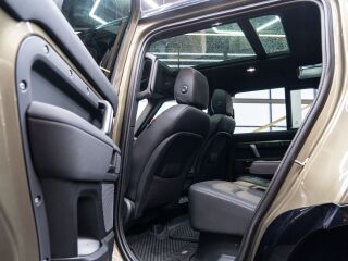 Land Rover Defender 110 X-Dynamic SE MY2023 3.0 221kW