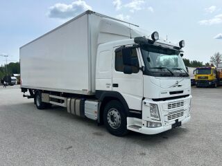 Volvo FM 330 4X2 EURO6 + CARRIER + DOUBLE STOCK EURO 6 250kW