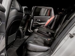 BMW 330 i M-Pakett Shadowline 2.0 190kW