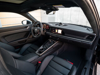 Porsche 911 TURBO S 3.6 523kW
