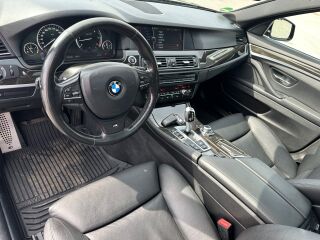 BMW 530 M Paket xDrive 3.0 TDI 190kW