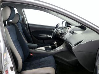 Honda Civic Elegance ATM 1.8 103kW