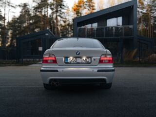 BMW 525 2.5 R6 141kW