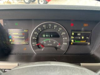 Volvo FM 450 8x4*4 338kW