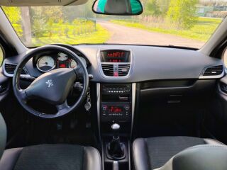Peugeot 207 1.6 68kW