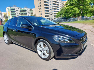 Volvo V40 SUMMUM XENIUM 1.6 T3 110kW