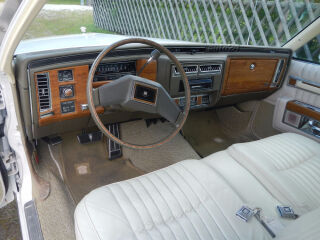 Cadillac DeVille 6.0 105kW