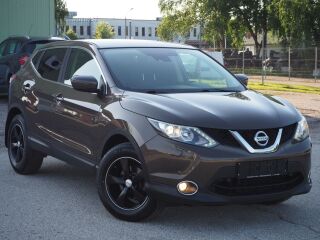 Nissan Qashqai Tekna EU5 1.5 dCi Pure Drive 81kW