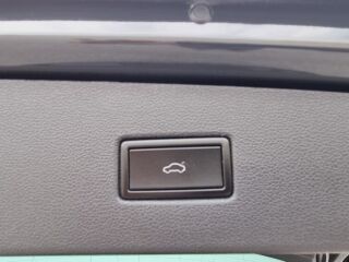 Volkswagen Tiguan HIGHLINE 4-Motion 2.0 140кВ
