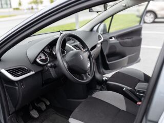 Peugeot 207 1.4 70kW