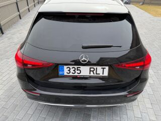 Mercedes-Benz C 180 AVANTGARDE 1.5 135kW
