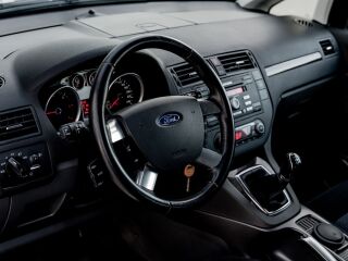 Ford Focus C-Max Ghia 1.8 85kW