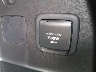 Mitsubishi Outlander Instyle 4WD 2.4 PHEV 225kW
