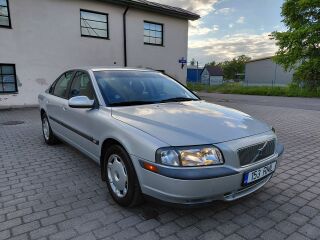Volvo S80 2.5 R5 103kW