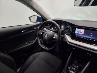 Skoda Octavia Combi Ambition 1.5 110кВ