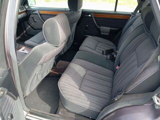 Mercedes-Benz 230 2.3 97kW