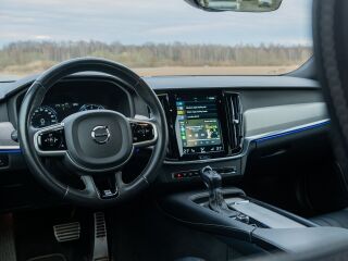 Volvo V90 2.0 140kW