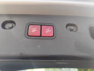 Mercedes-Benz E 320 AVANTGARD 3.0 CDI 165kW