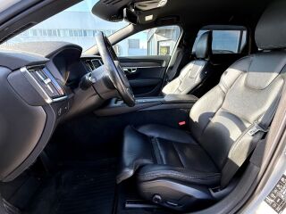 Volvo V90 Cross Country D4 AWD Geartronic 2.0 140kW