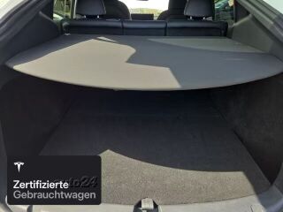 Tesla Model Y Long Range Dual Motor AWD 378kW