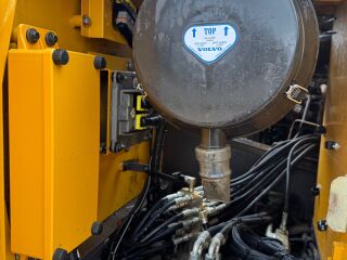 Volvo EC250DL 152kW