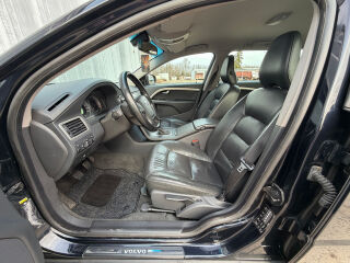 Volvo V70 Facelift Momentum 2.0 D 100кВ