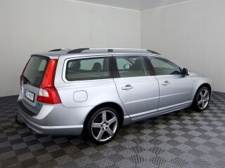 Volvo V70 Ocean Race ATM 2.4 D5 136kW