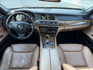 BMW 740 3.0 225кВ