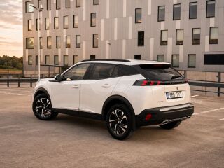 Peugeot 2008 Allure Pack Plus 1.2 PureTech 96kW