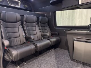 Mercedes-Benz Sprinter 319CDI 9G-TRONIC 4X4 A4 2.0 140kW