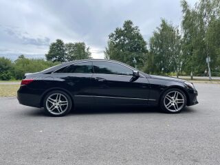 Mercedes-Benz E 400 4matic 3.5 V6 245kW