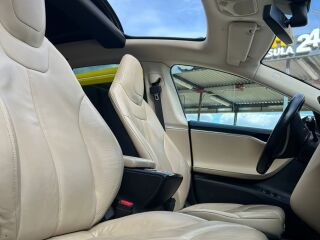 Tesla Model S 52kW