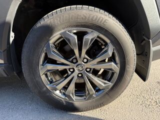 Toyota RAV4 Luxury Plus 2.0 129kW