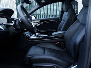 Audi A8 60 e-tron Quattro 3.0 V6 250 kW/60 kW TFSI OVC-HEV 250kW
