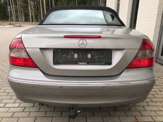 Mercedes-Benz CLK 320 AVANTGARDE 3.0 V6 CDi 165kW