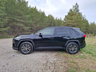 Toyota RAV4 Luxury Plus AWD 2.5 131kW