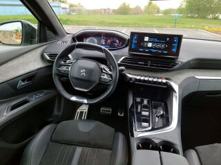 Peugeot 5008 GT 1.5 96kW