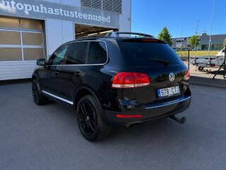 Volkswagen Touareg 3.0 V6 TDI 165kW