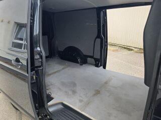 Volkswagen Transporter 2.0 TDI Long 132kW