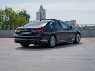 BMW 740 e iPERFORMANCE 240kW