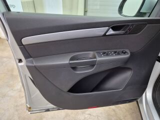 Volkswagen Sharan Comfortline 2.0 103kW