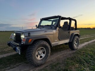 Jeep Wrangler TJ 4.0 142kW