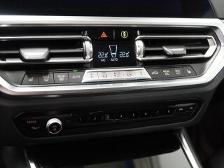 BMW 330 e xDrive 2.0 135kW