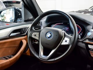 BMW iX3 Impressive 210kW